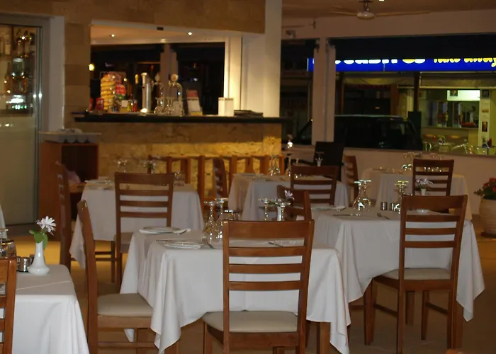 Aparthotel Daphne (adults Only) Paphos