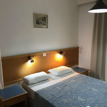 Daphne (adults Only) 3*