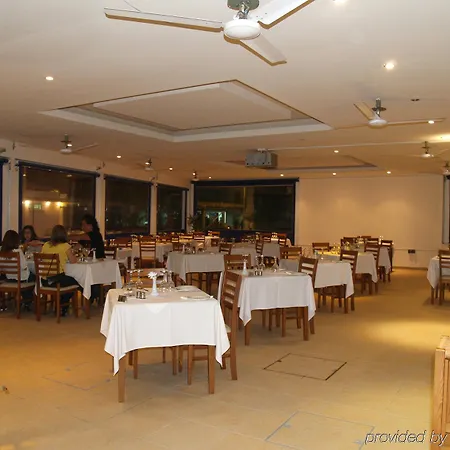 Daphne (adults Only) Hotel de apartamente Paphos