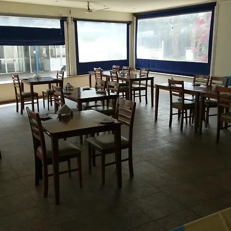 Hotel de apartamente Daphne (adults Only)