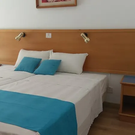 Hotel de apartamente Daphne (adults Only)