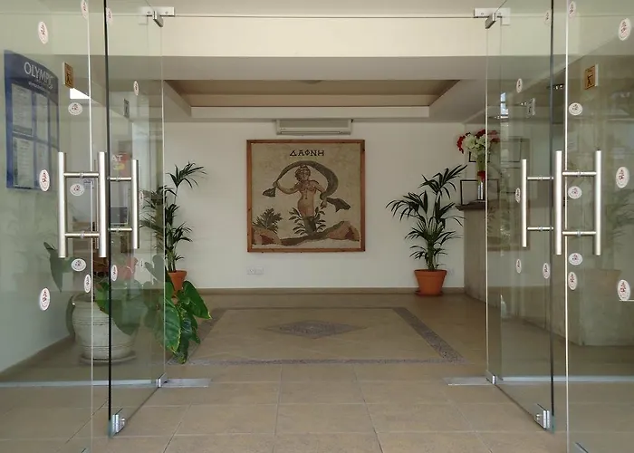 Daphne (adults Only) 3*