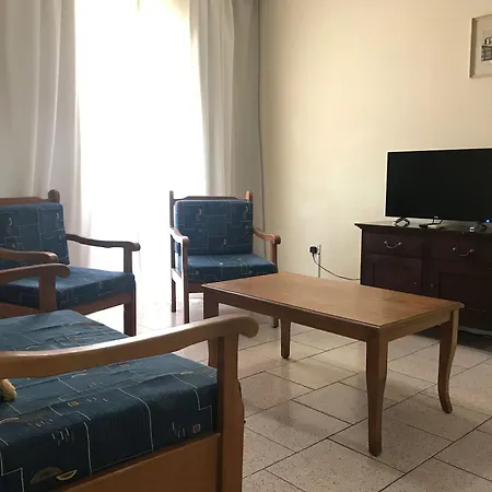 Daphne (adults Only) Aparthotel