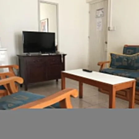 Ξενοδοχείο με διαμερίσματα Daphne (adults Only) Πάφος