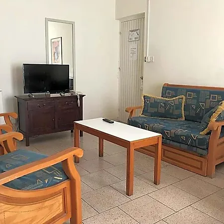 Daphne (adults Only) Ξενοδοχείο με διαμερίσματα Πάφος