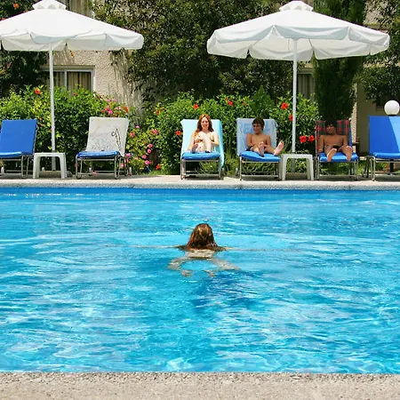 Daphne (adults Only) Apart Otel 3*