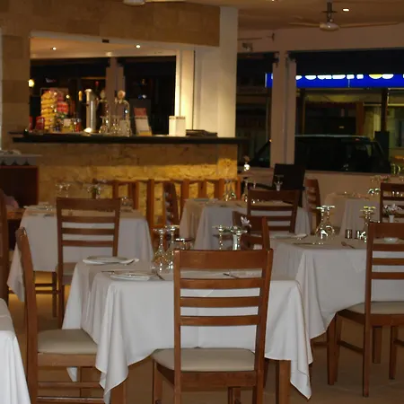 Aparthotel Daphne (adults Only) Paphos