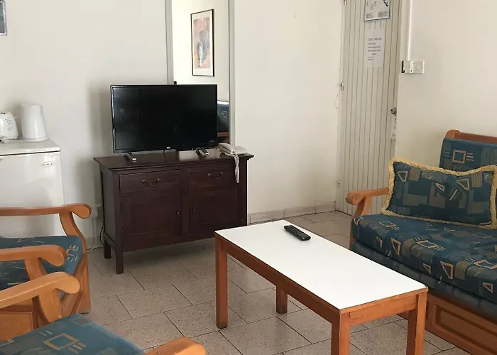 Daphne (adults Only) Aparthotel Paphos