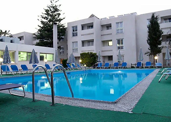 Daphne (adults Only) 3*