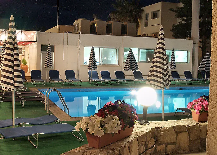 Aparthotel Daphne (adults Only) Paphos