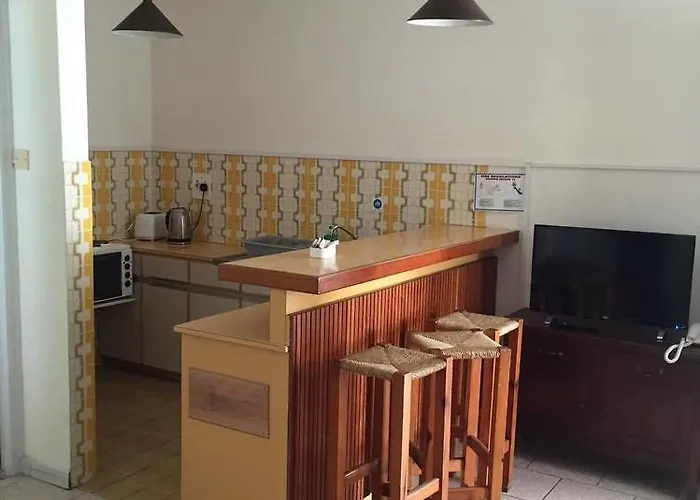 Daphne (adults Only)